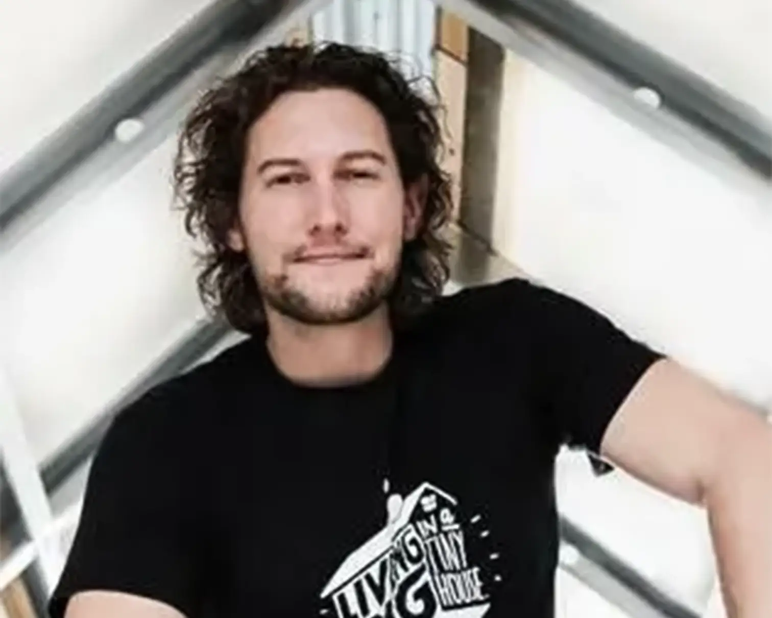 1.1 Bryce Langston – Living Big in a Tiny House